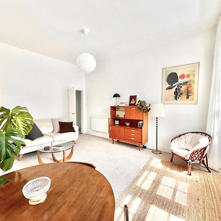 Bright Old Town City Centre Apartment إدنبرة المظهر الخارجي الصورة