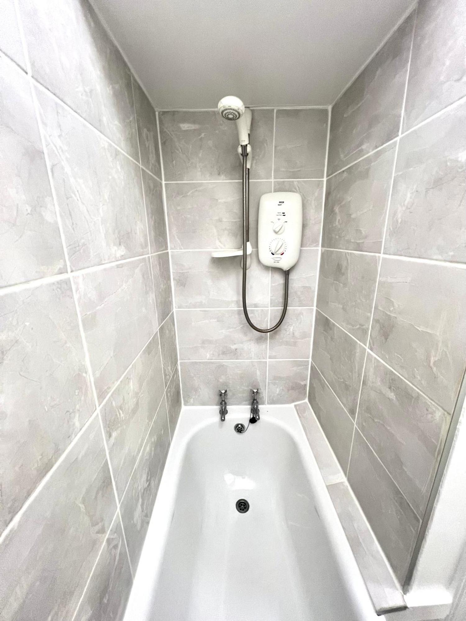 Bright Old Town City Centre Apartment إدنبرة المظهر الخارجي الصورة