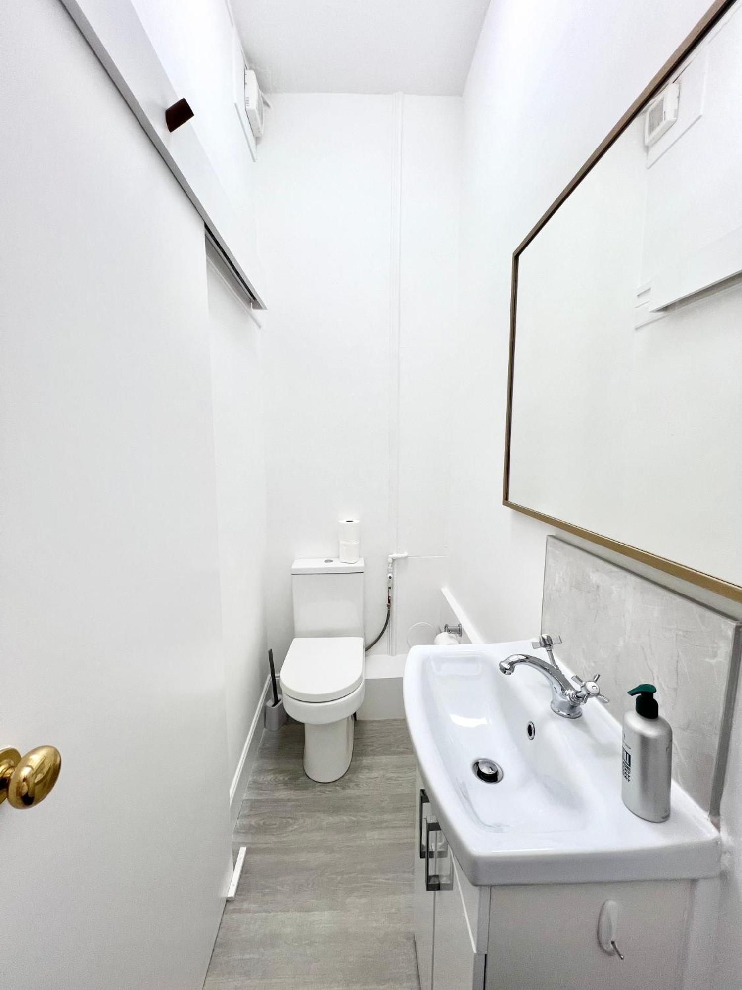 Bright Old Town City Centre Apartment إدنبرة المظهر الخارجي الصورة